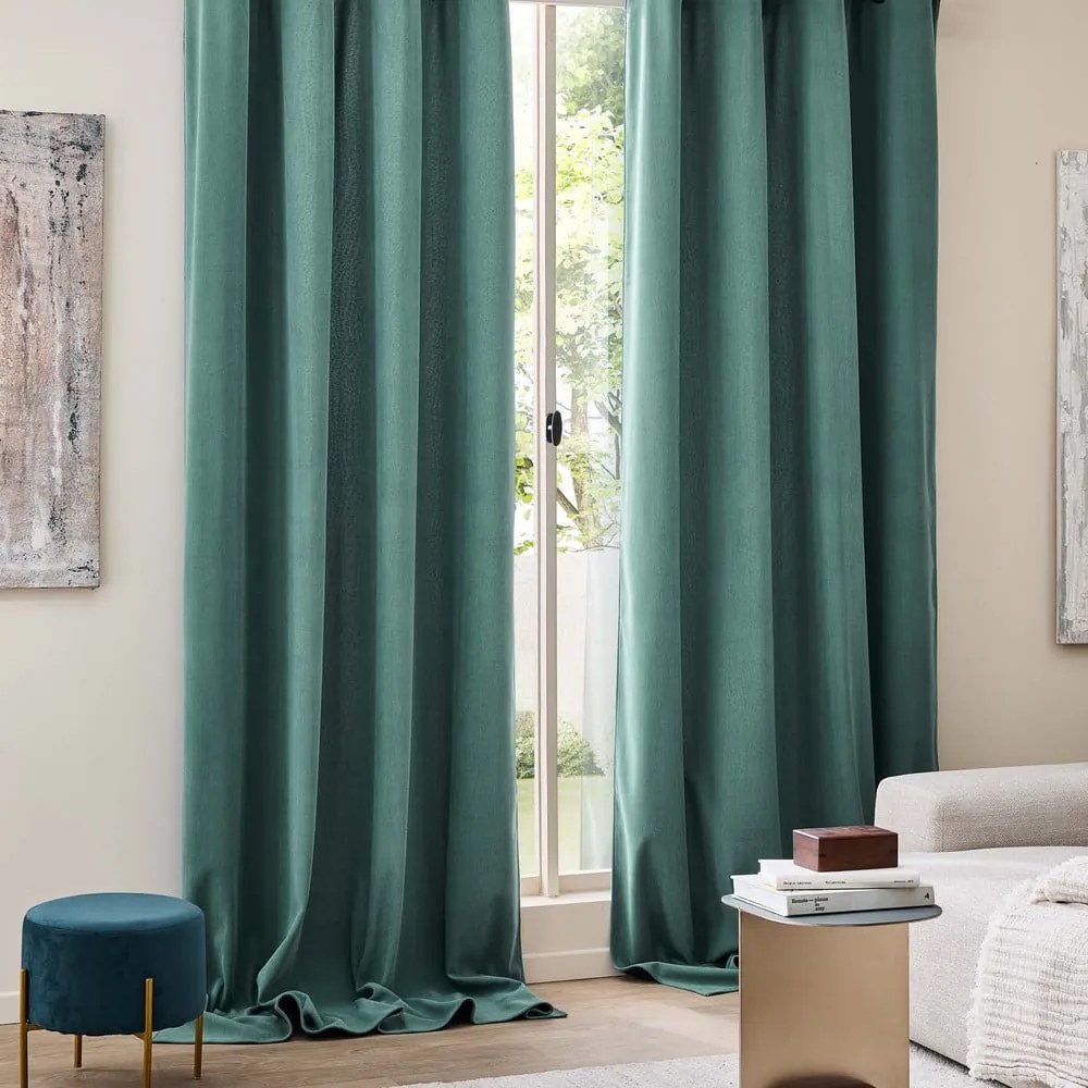 Draperie verde termoizolantă din catifea reiată 140x260 cm Madison – douceur d'intérieur