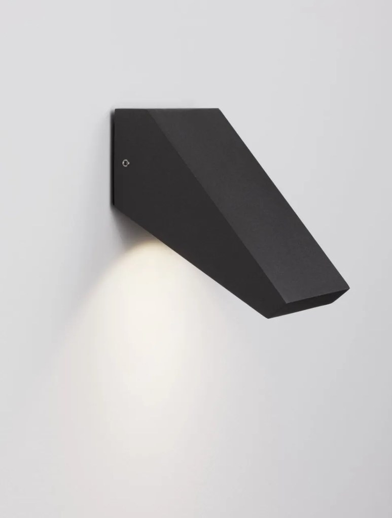 Aplica LED de perete pentru iluminat exterior IP65 PARRIS