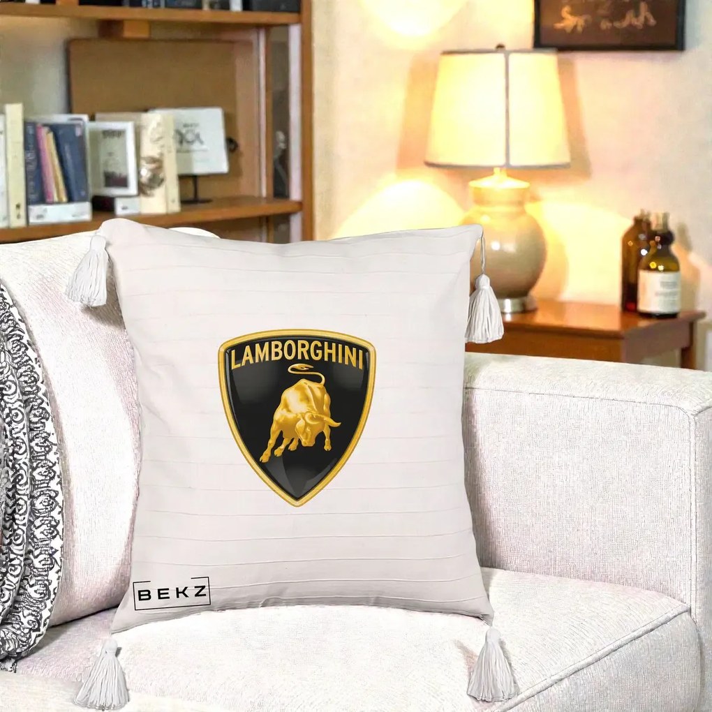 Perna Personalizata cu emblema Lamborghini, 40x40 cm, Bej cu Franjuri, Husa Detasabila, Perna Inclusa, BEKZ®