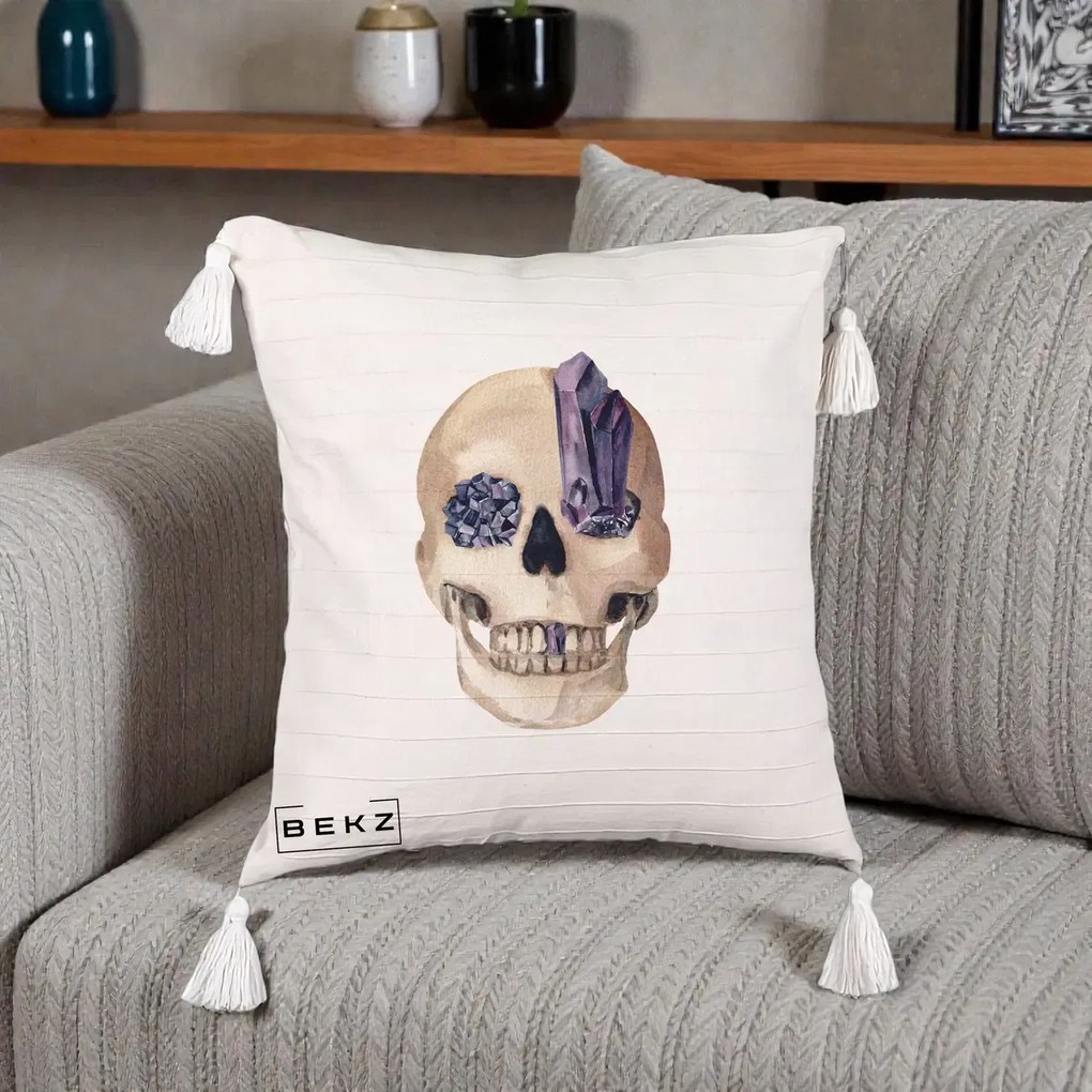 Perna Decorativa Craniu cu Cristale de Ametist, 40x40 cm, Bej cu Franjuri, Husa Detasabila, Perna Inclusa, BEKZ®