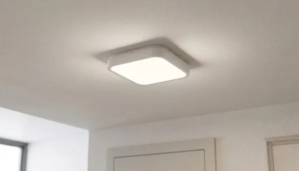 Brilagi-LED ZENNA plafonieră LED pentru baie cu senzor 18W/230V 28,5x28,5 cm IP44 alb