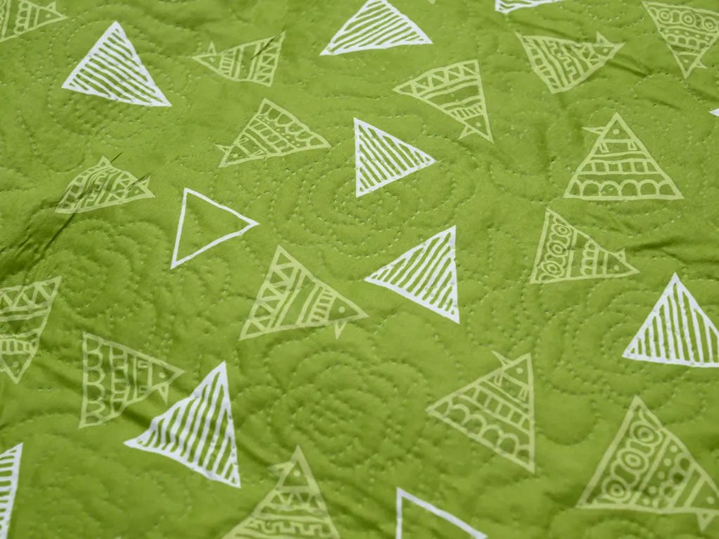 Cuvertura de pat TREVA, verde Dimensiune: 220 x 240 cm