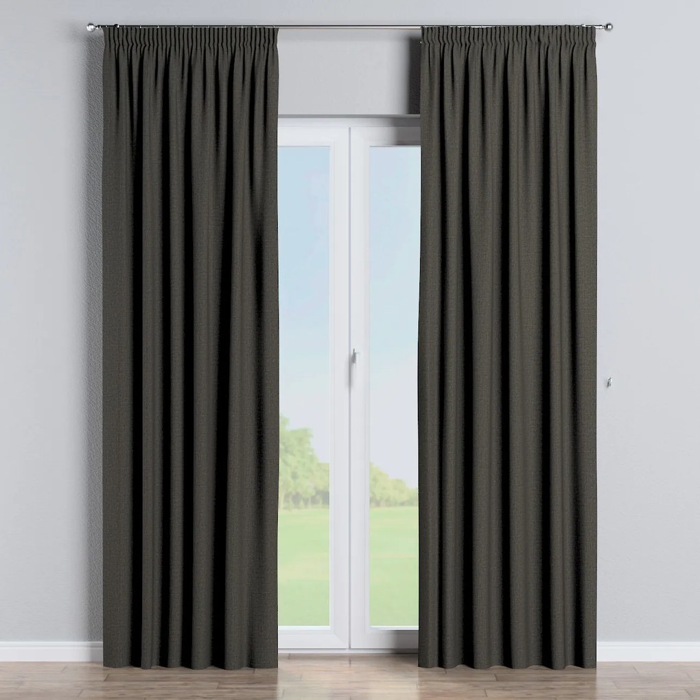 Perdea cu bandă de pliuri