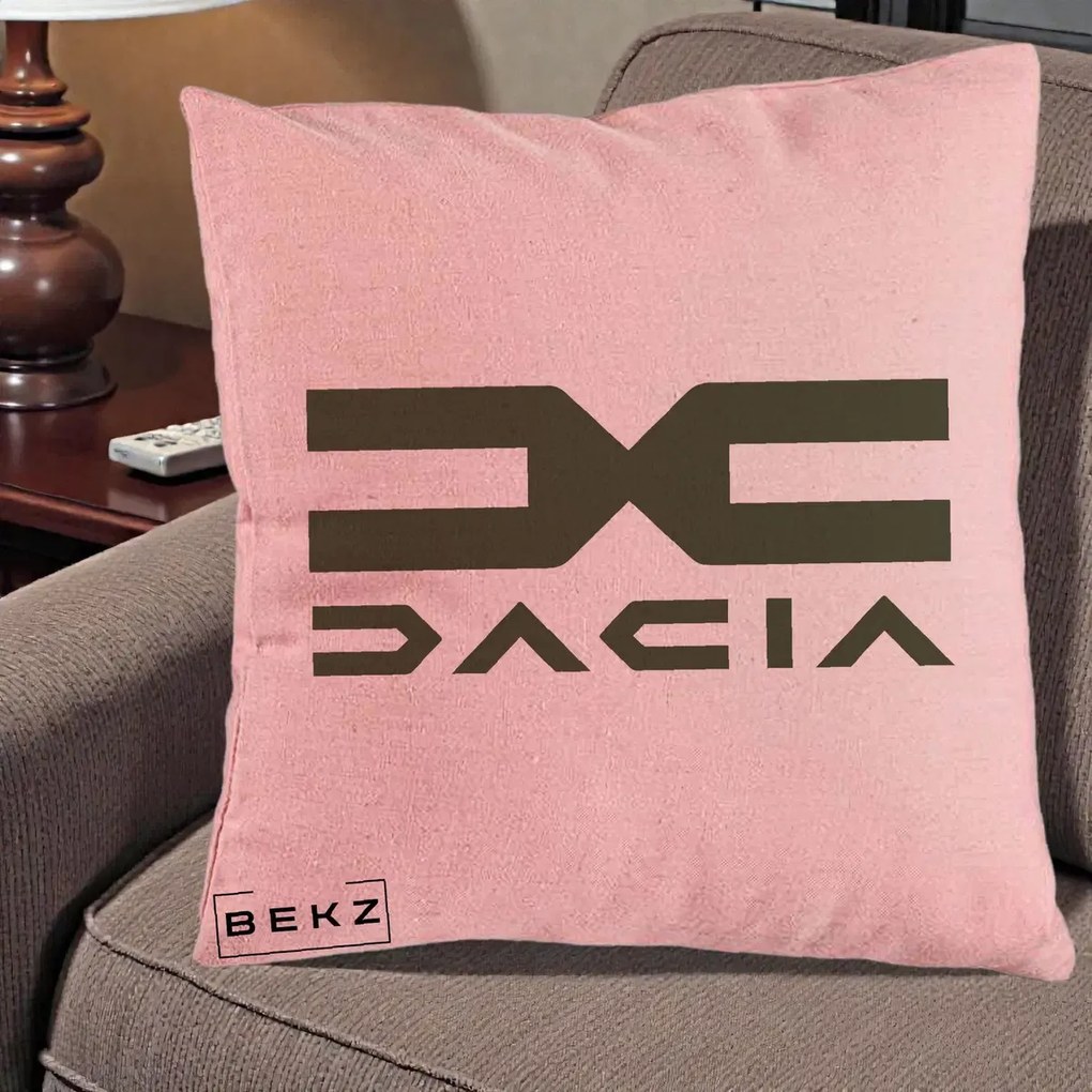 Perna Personalizata cu emblema Dacia, 40x40 cm, Roz, Husa Detasabila, Perna Inclusa, BEKZ®