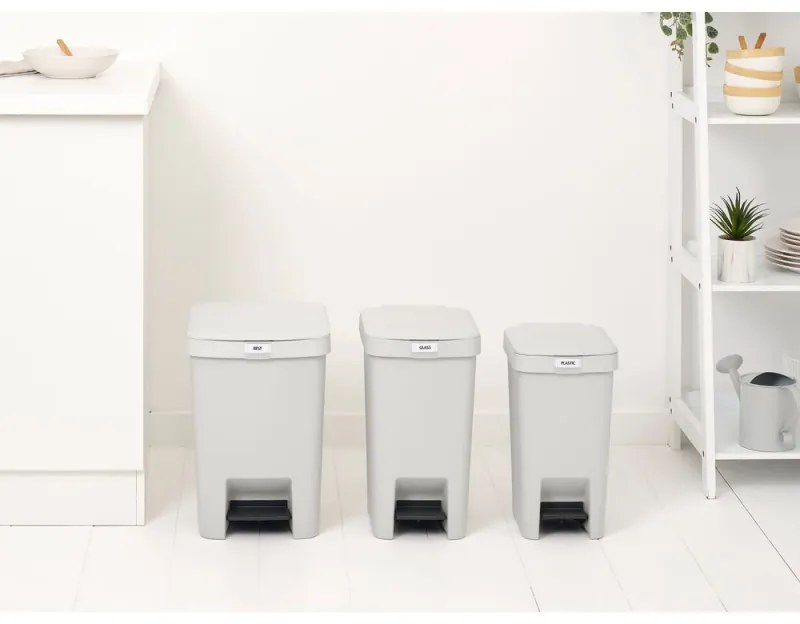 Coș cu pedală Brabantia StepUp 1008480, 16 L, Materiale ecologice, Deschidere mare, Gri deschis