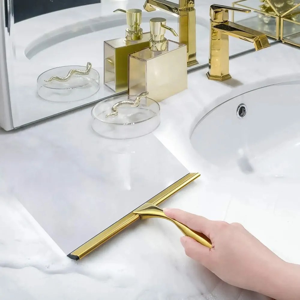 Racleta de baie Brush Gold