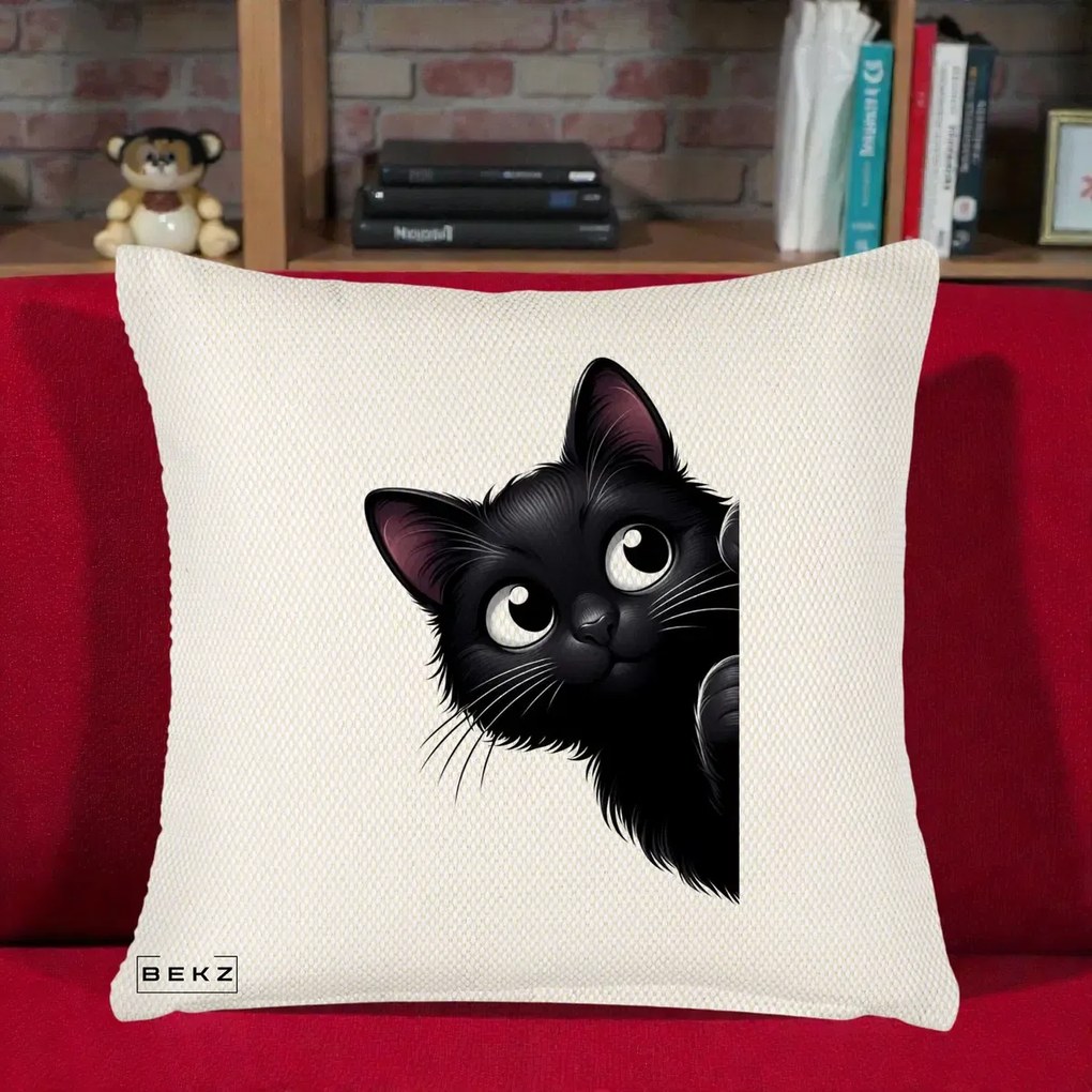 Perna Decorativa Pisica Neagra Dragalasa Curioasa, 40x40 cm, Crem Reliefat, Husa Detasabila, Perna Inclusa, BEKZ®