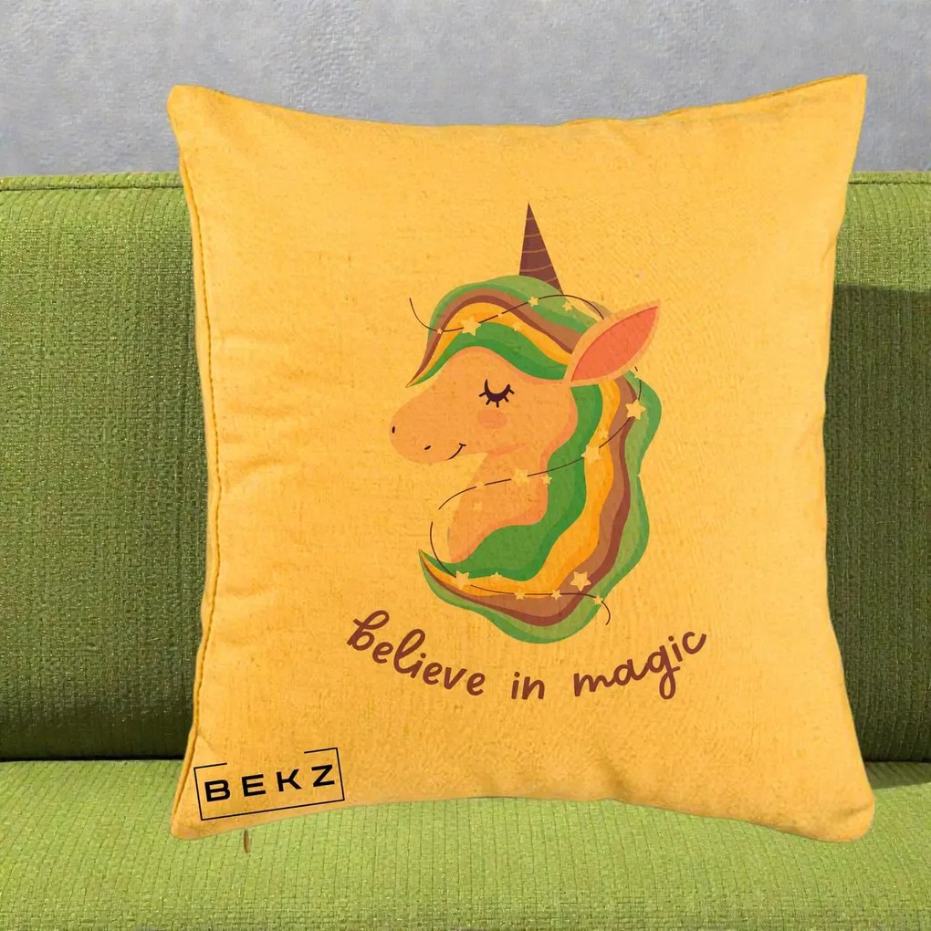 Perna Decorativa Unicorn Believe in Magic, 40x40 cm, Galben, Husa Detasabila, Perna Inclusa, BEKZ®
