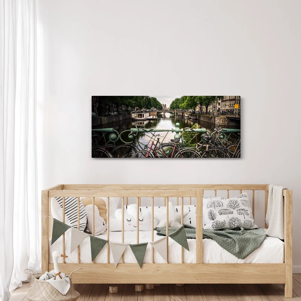 Tablou cu bicicleta în oraș (120x50 cm)