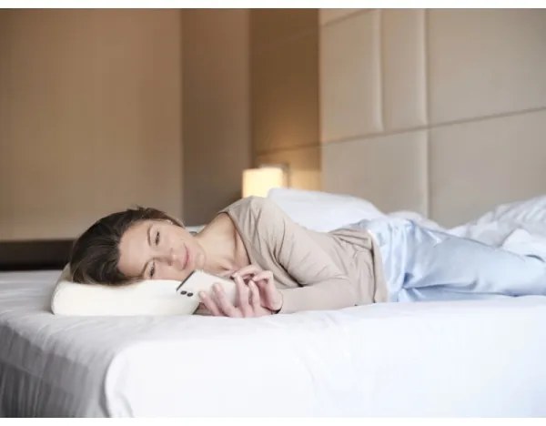 Pernă anatomică CONNECT IT CFH-6020-WH Taurus alb