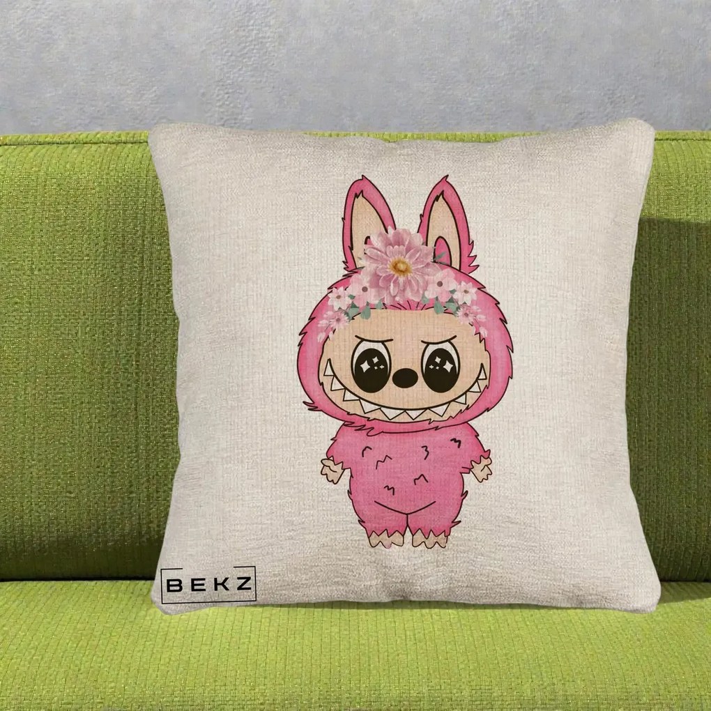 Perna Personalizata Labubu Roz cu Coroana Florala, 40x40 cm, Bej Canapea, Husa Detasabila, Perna Inclusa, BEKZ®