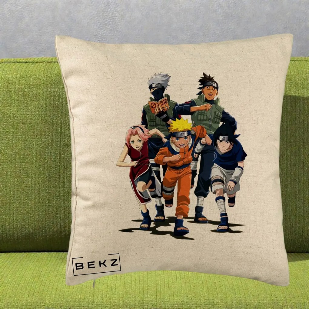 Perna Personalizata Naruto Echipa 7 Kakashi Sensei, 40x40 cm, Bej, Husa Detasabila, Perna Inclusa, BEKZ®