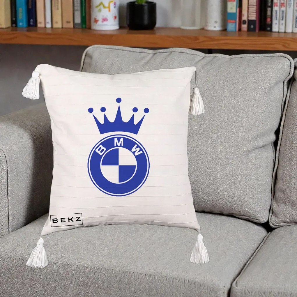 Perna Personalizata cu emblema BMW si Coroana, 40x40 cm, Bej cu Franjuri, Husa Detasabila, Perna Inclusa, BEKZ®