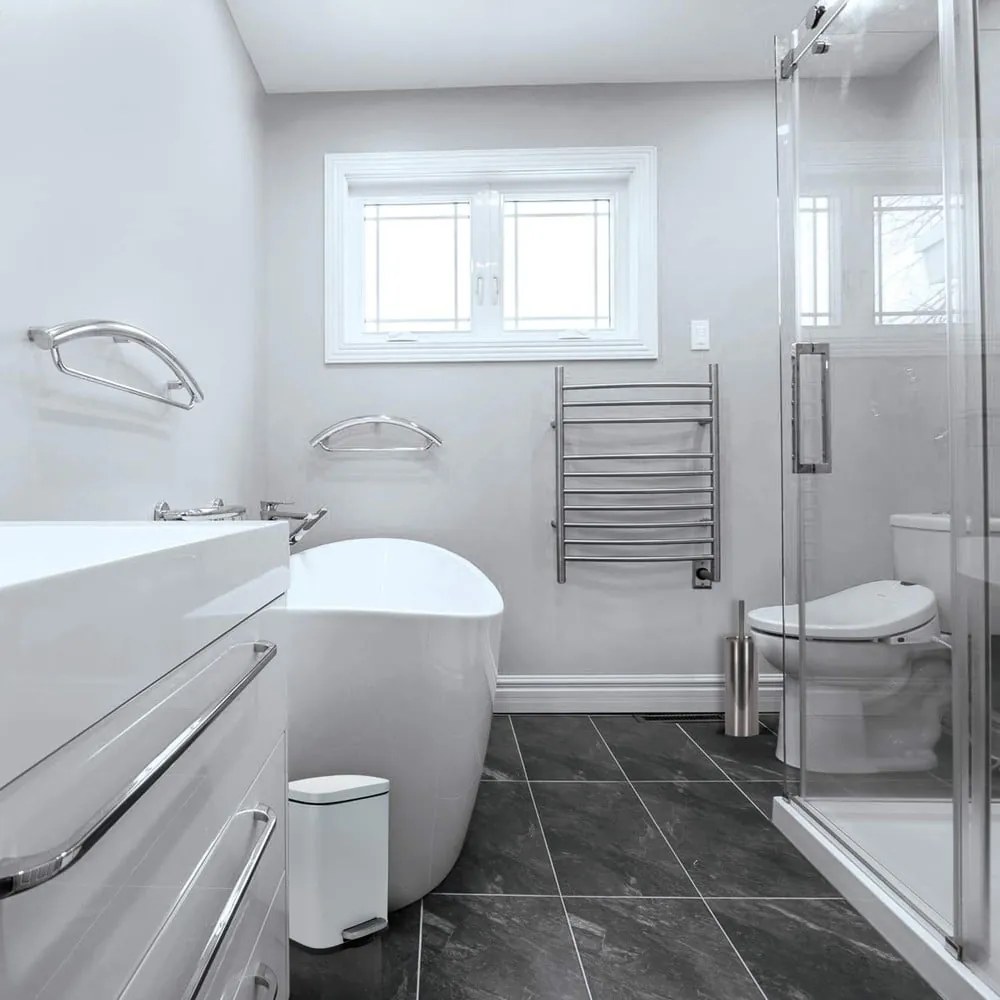 Coș de gunoi alb mat cu pedală din oțel 5 l Akira – Spirella