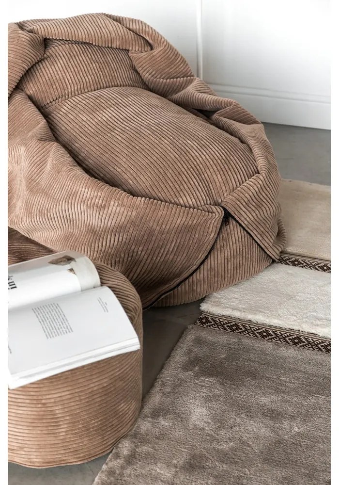 Fotoliu puf pentru copii crem cu tapițerie din catifea reiată Cocoon 120 – SLOWDOWN