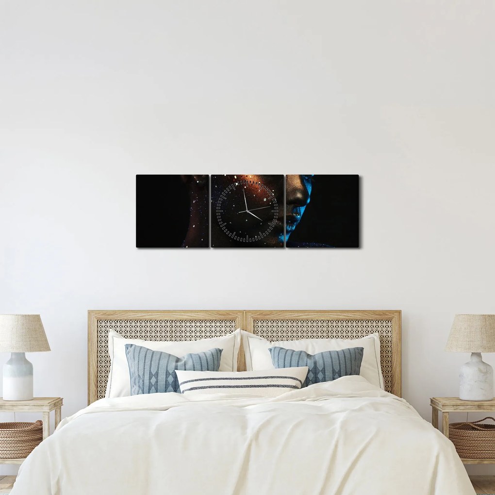 Tablou strălucitor a femeii (cu ceas) (90x30 cm)