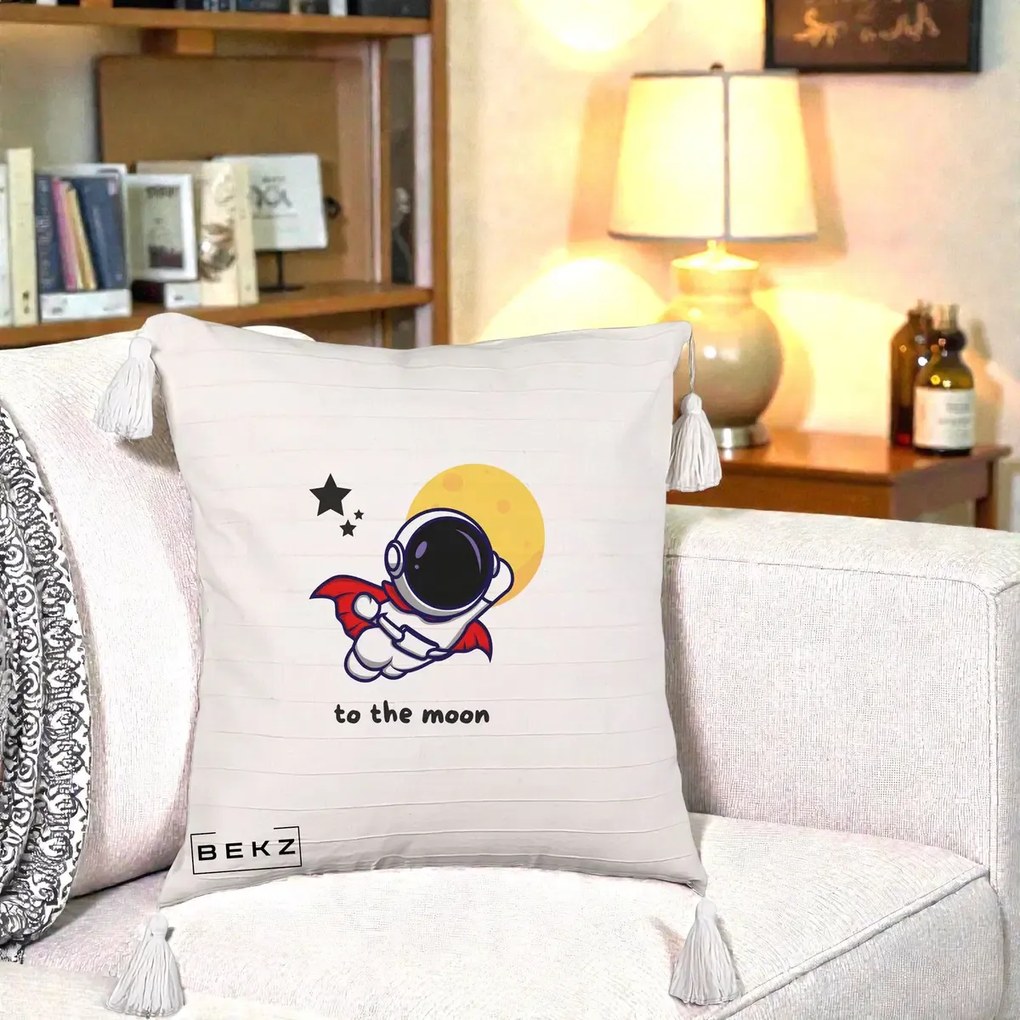 Perna Decorativa Astronaut To The Moon, 40x40 cm, Bej cu Franjuri, Husa Detasabila, Perna Inclusa, BEKZ®