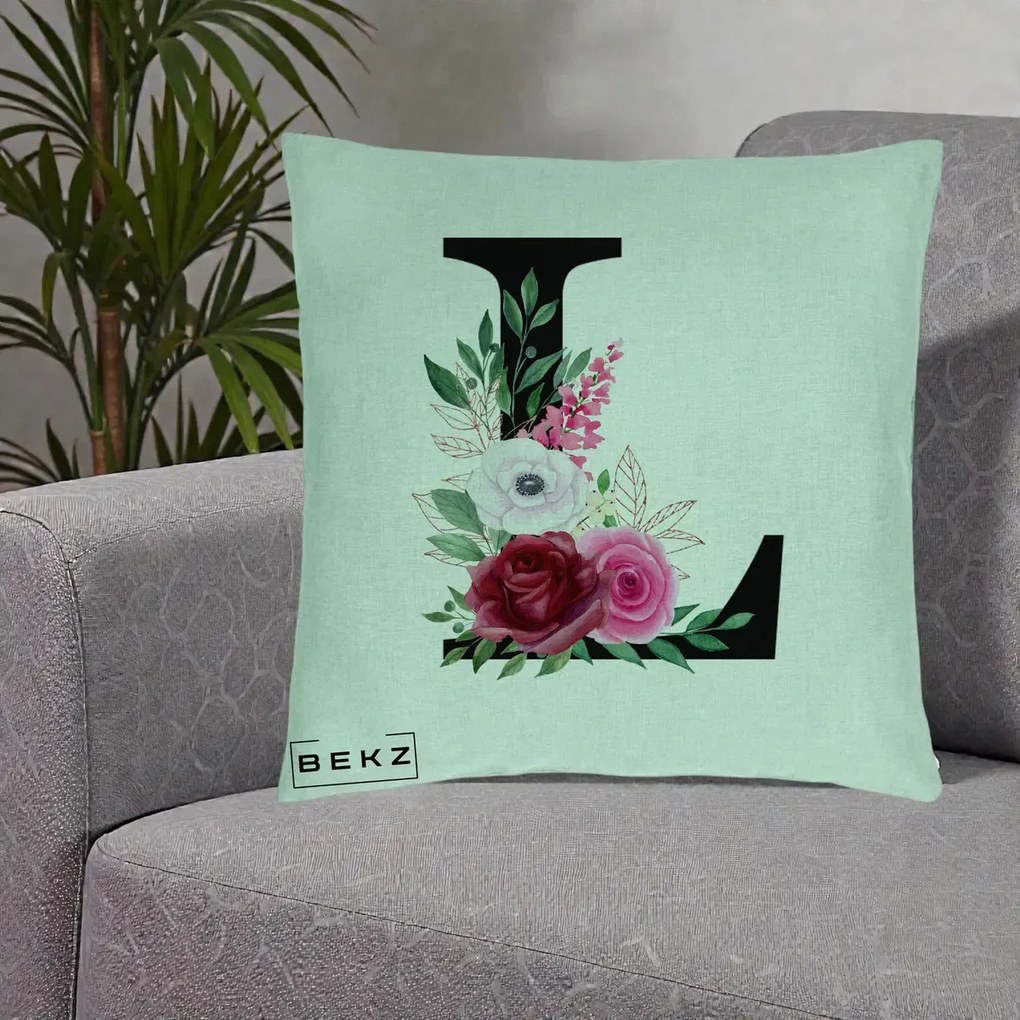 Cadou Personalizat - Perna Personalizata Monograma Florala Litera L, 40x40 cm, Verde Menta, Husa Detasabila, Perna Inclusa, BEKZ®
