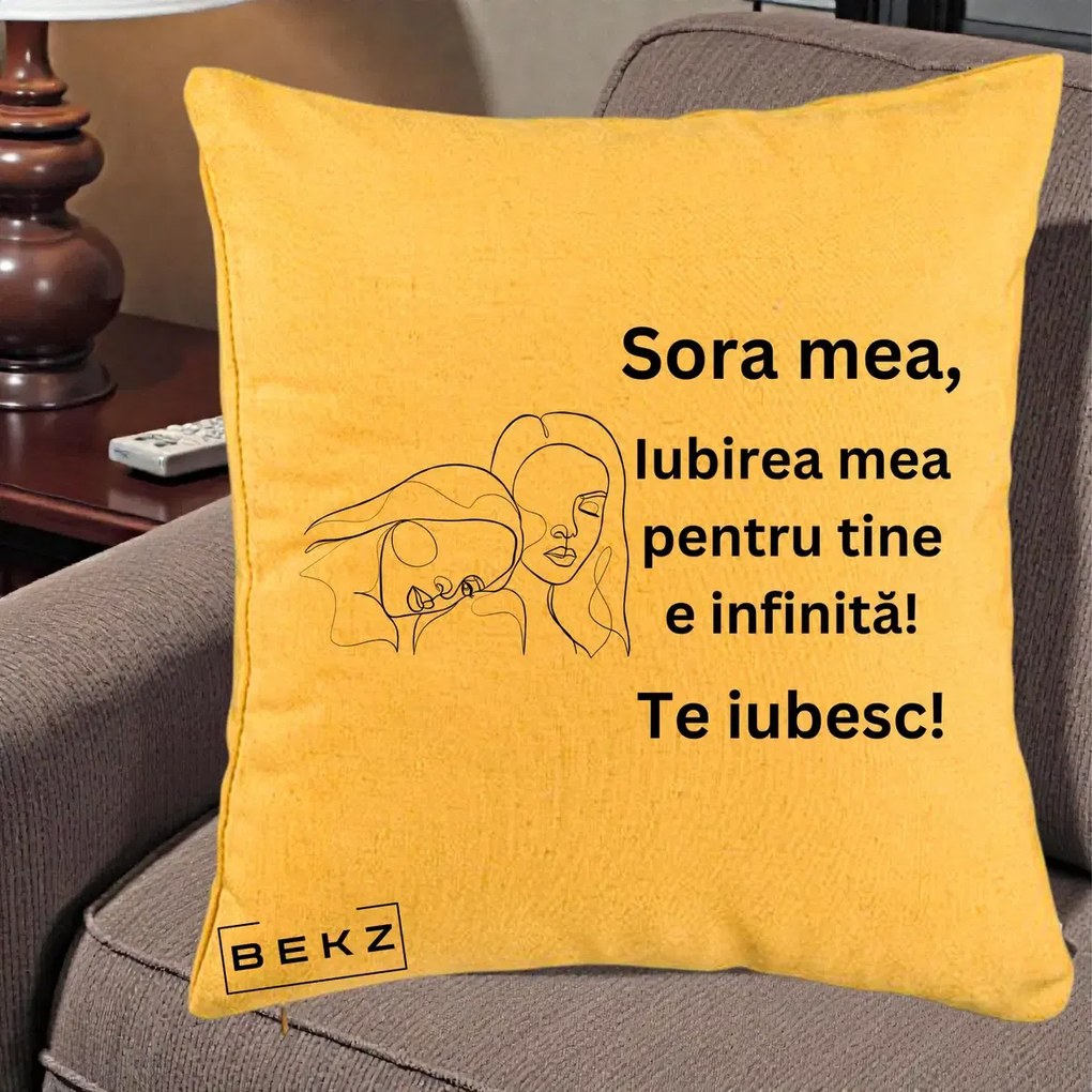 Cadou pentru Sora - Perna Personalizata Sora Mea Te Iubesc Line Art Portrete Fata in Fata, 40x40 cm, Galben, Husa Detasabila, Perna Inclusa, BEKZ®