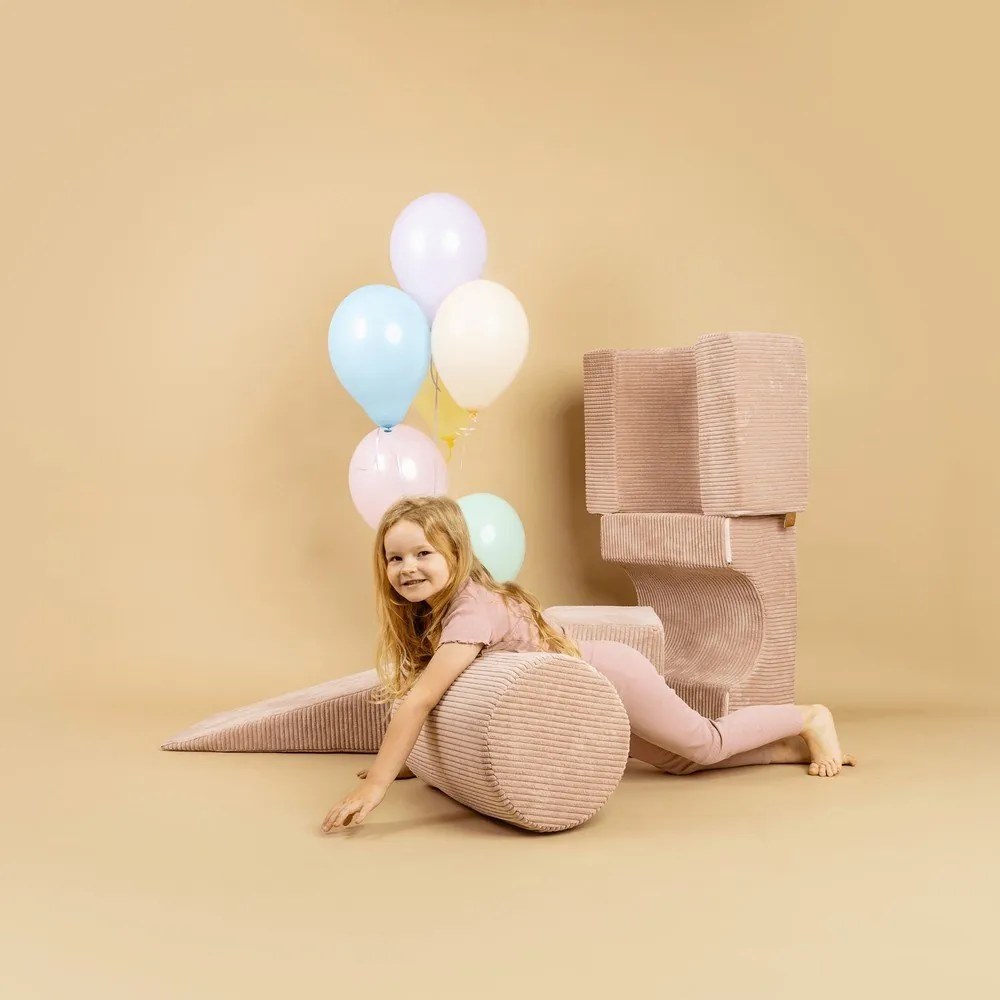 Teren de joacă din spumă crem 4 buc. din catifea reiată înălțime 30 cm 45x170 cm Montessori – Meowbaby