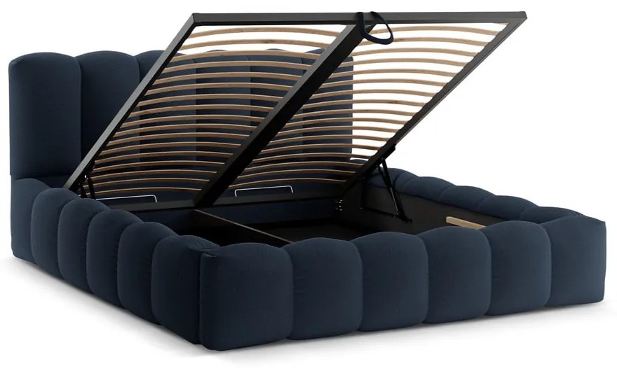Pat matrimonial albastru închis tapițat cu spațiu de depozitare cu somieră 160x200 cm Lupine – Micadoni