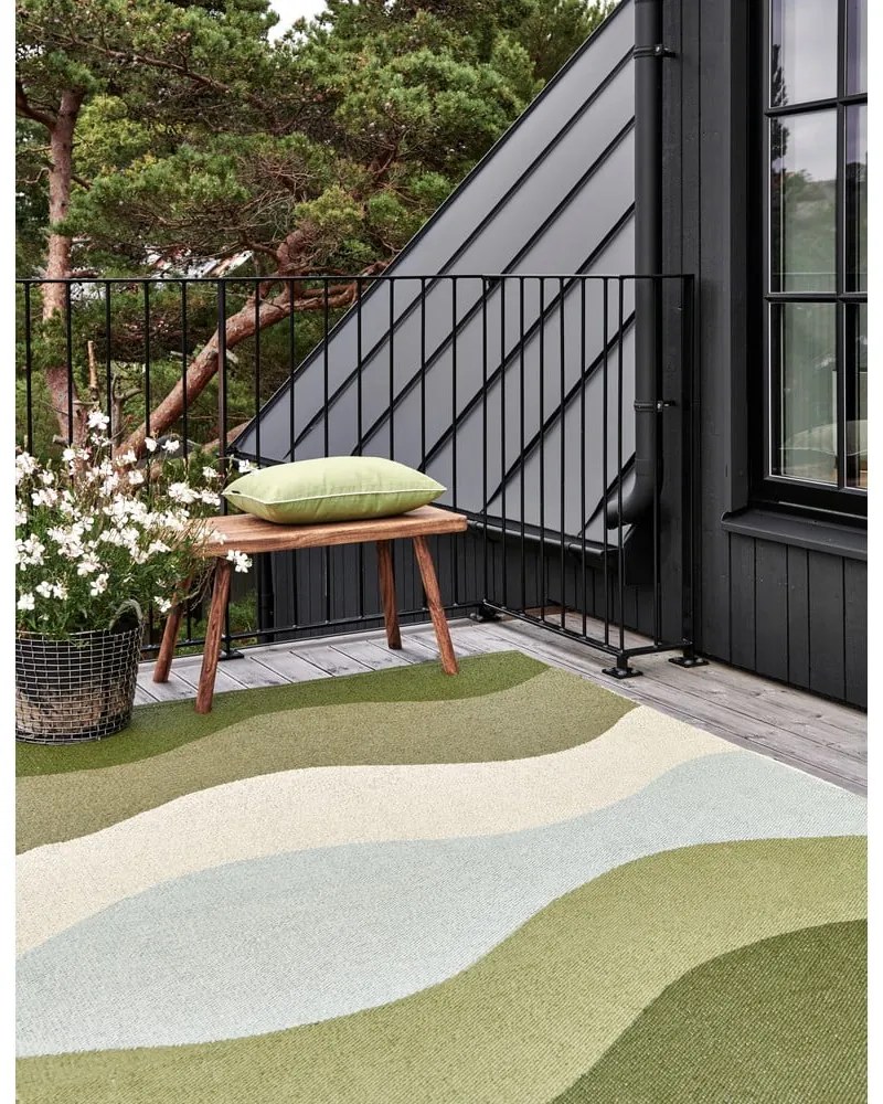 Covor tip traversă pentru interior și exterior verde 70x200 cm Urvi Woods – Pappelina