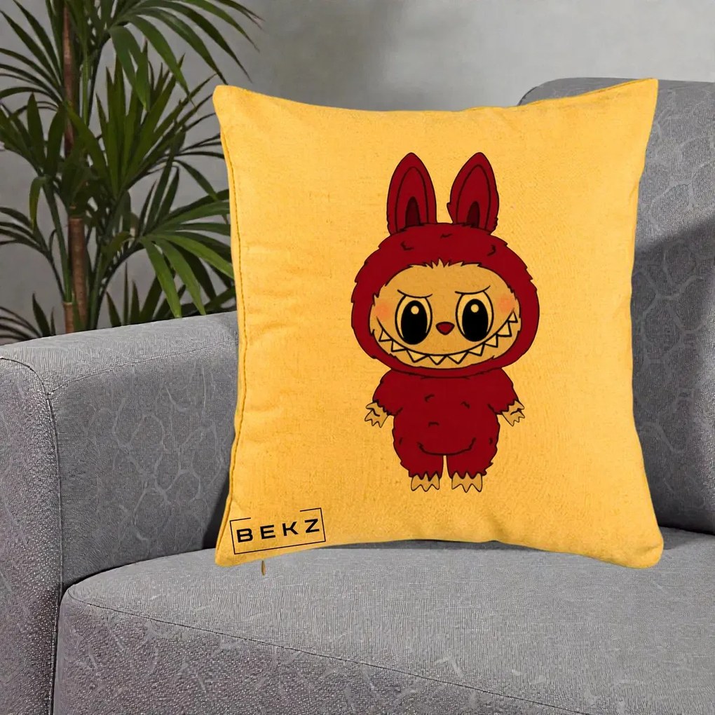 Perna Personalizata Labubu Rosu-Visiniu Solo, 40x40 cm, Galben, Husa Detasabila, Perna Inclusa, BEKZ®