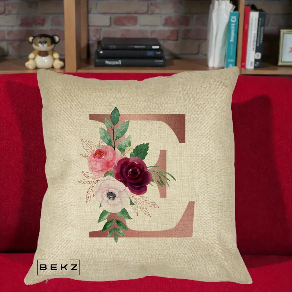 Cadou Personalizat - Perna Personalizata Monograma Rose Gold Litera E, 40x40 cm, Crem, Husa Detasabila, Perna Inclusa, BEKZ®