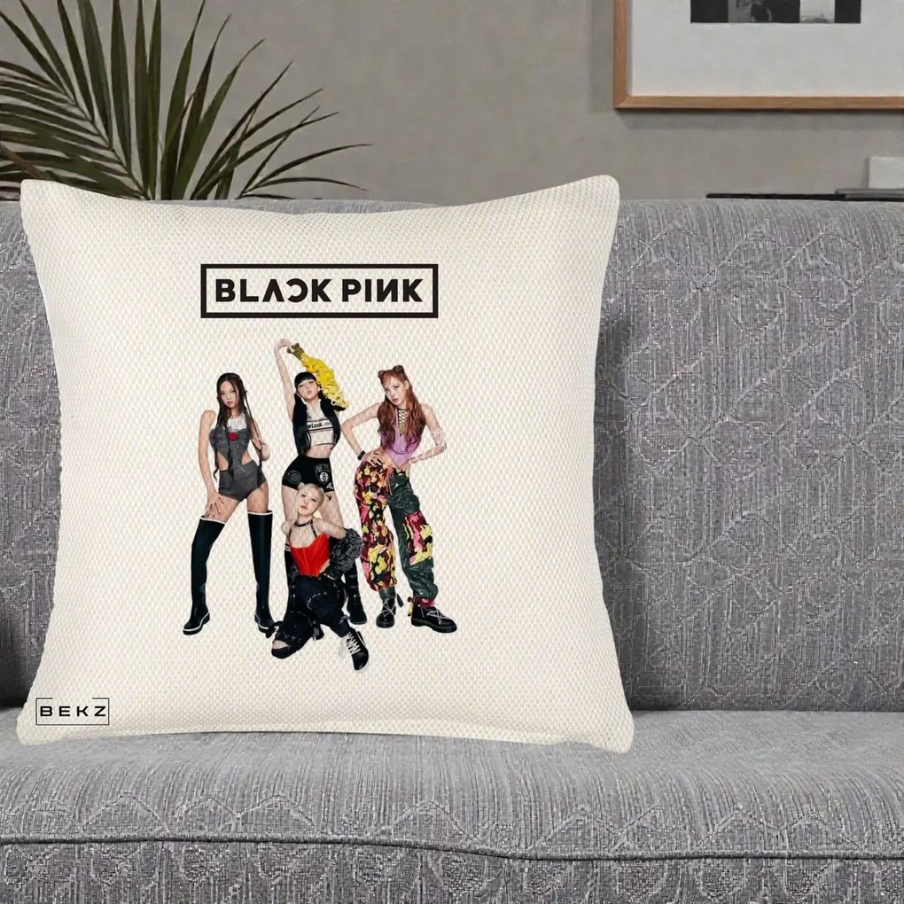 Perna Personalizata K-pop BLACKPINK Fotografie de Grup, 40x40 cm, Crem Reliefat, Husa Detasabila, Perna Inclusa, BEKZ®