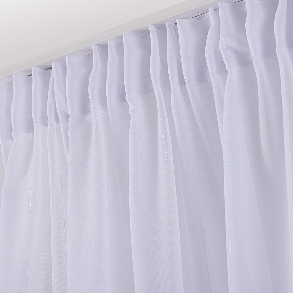 Draperie cu banda