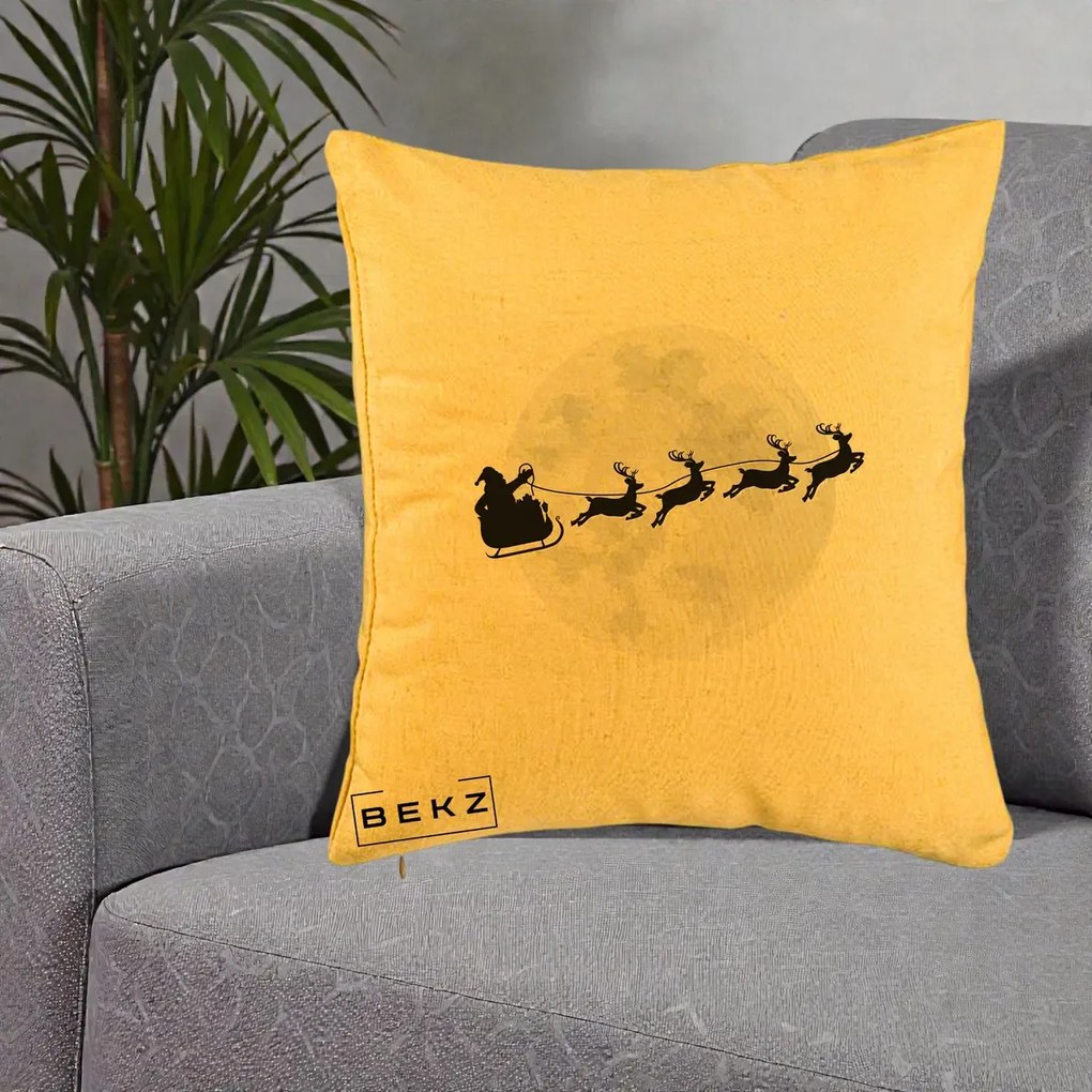 Perna Decorativa Mos Craciun Sanie Luna, 40x40 cm, Galben, Husa Detasabila, Perna Inclusa, BEKZ®
