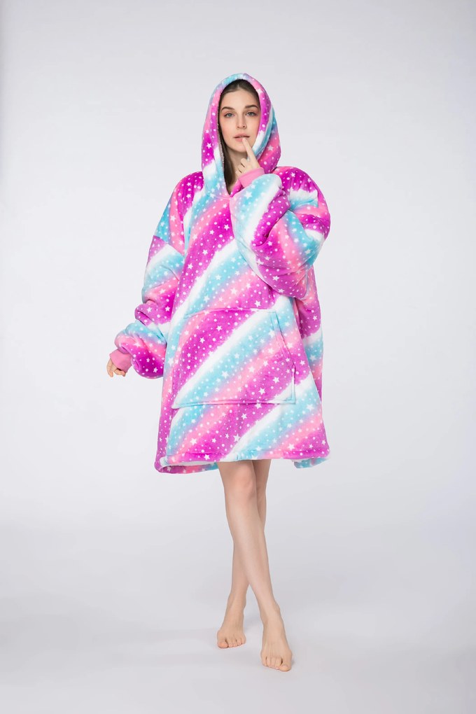 Patura cu maneci si gluga, imitatie de miel AURORA colorata