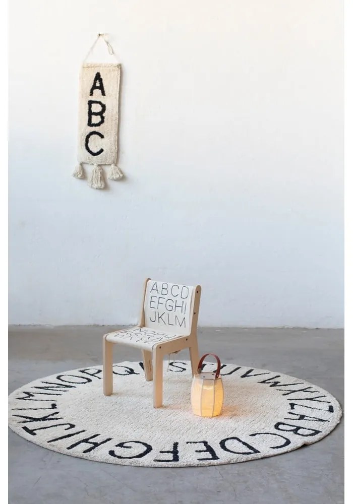 Scaun de copii bej/în culoare naturală ABC – Lorena Canals