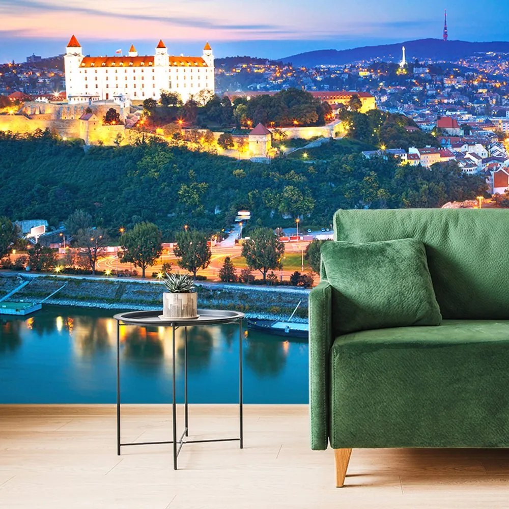 Fototapet seara la Bratislava