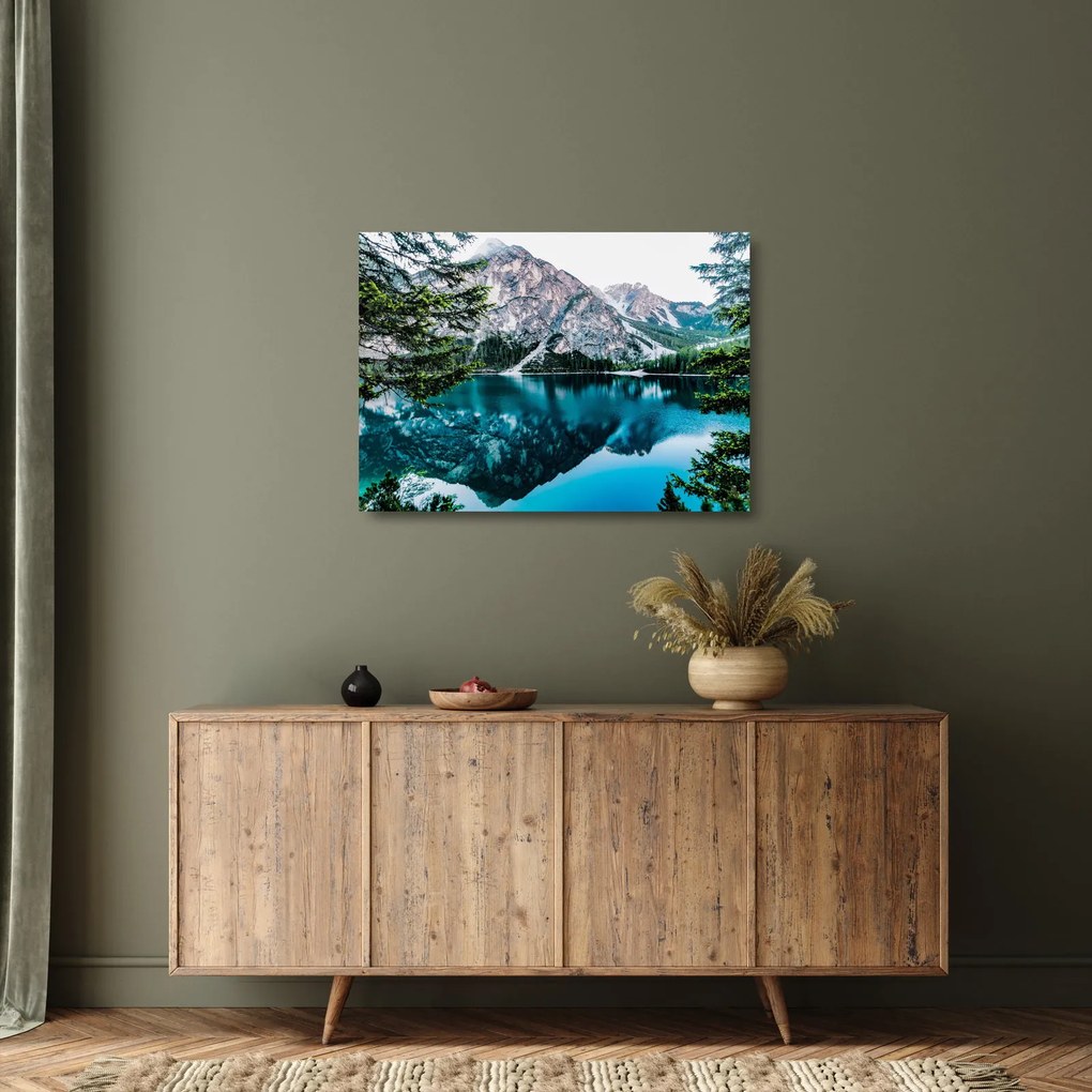 Tablou pe sticlă - Lac în Alpi (70x50 cm)