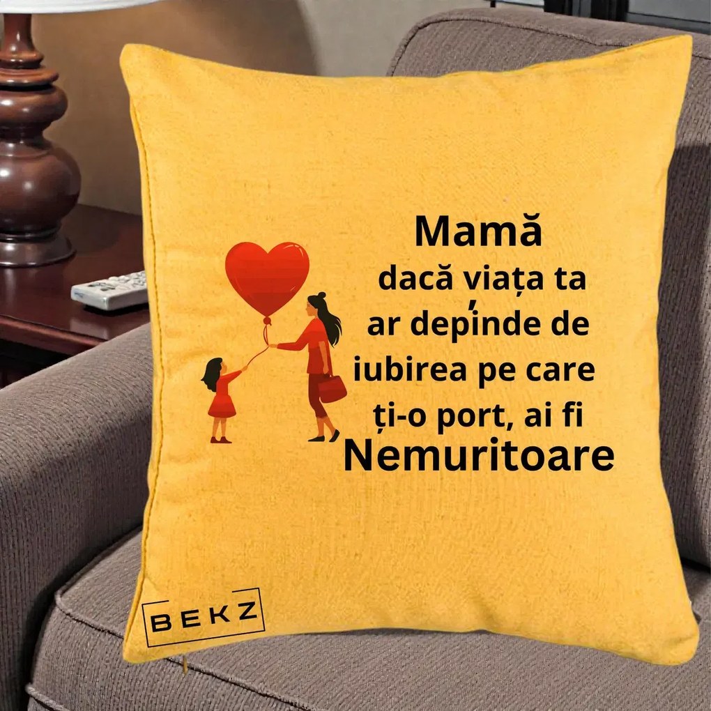 Cadou pentru Mama - Perna Personalizata Mama Nemuritoare cu Bebelus Kawaii, 40x40 cm, Galben, Husa Detasabila, Perna Inclusa, BEKZ®