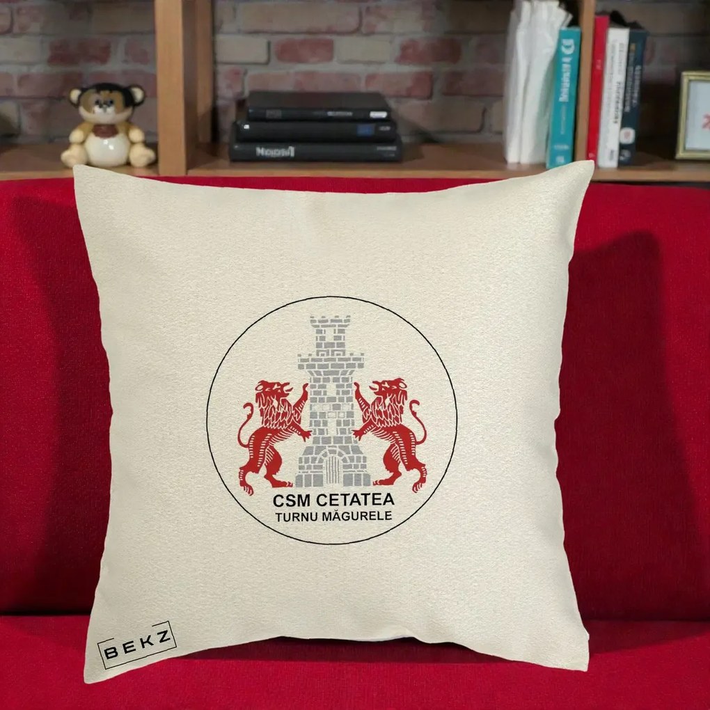Perna Personalizata CSM Cetatea Turnu Magurele Fotbal, 40x40 cm, Ecru, Husa Detasabila, Perna Inclusa, BEKZ®