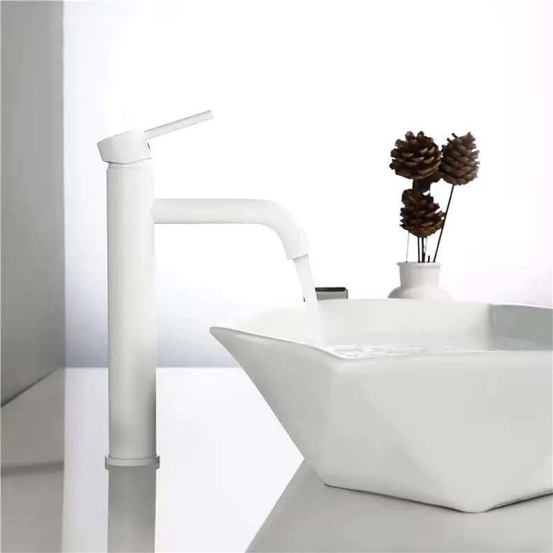 Baterie pentru lavoar Rea Lungo White High