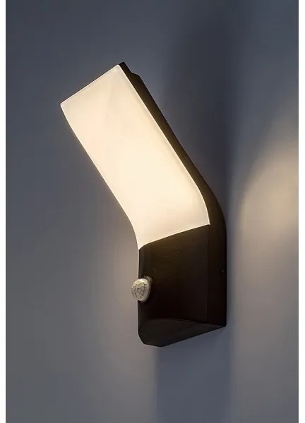 Rabalux 77172-LED Aplica exterior cu senzor TOLNA LED 10W 230V IP54