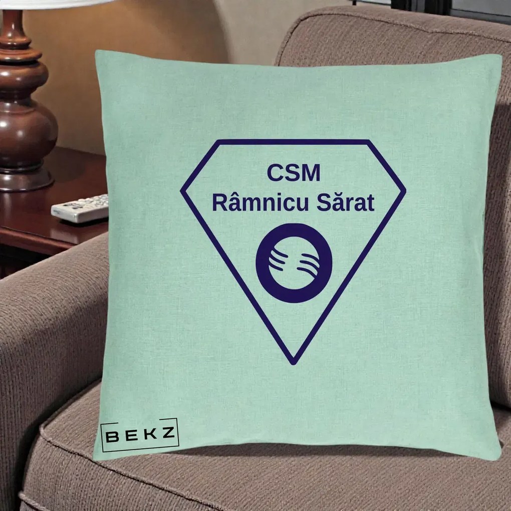 Perna Personalizata CSM Ramnicu Sarat Fotbal, 40x40 cm, Verde Menta, Husa Detasabila, Perna Inclusa, BEKZ®