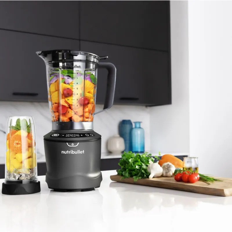 Blender Nutribullet Smart Sense 1500 Combo NBF550DG, 1500 W, 1,8 l, 5 viteze, Adaptare inteligenta a vitezei, Fara BPA, Negru/Gri