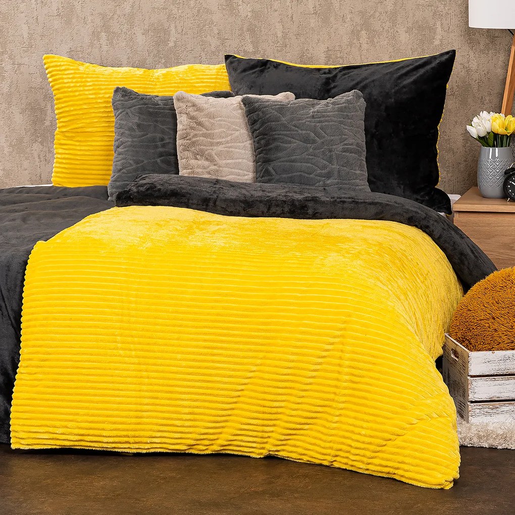 Lenjerie de pat din micro-flanelă 4Home Stripe, galben, 140 x 200 cm, 70 x 90 cm