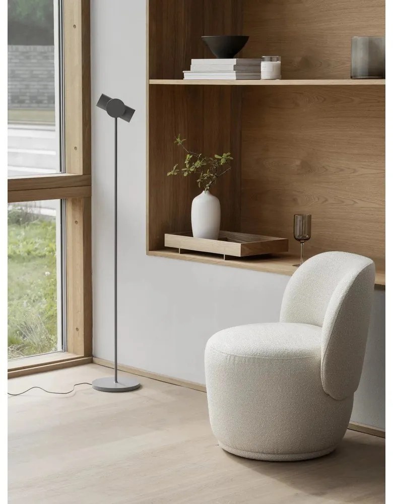 Lampadar gri LED cu intensitate reglabilă (înălțime 130 cm) Stage – Blomus