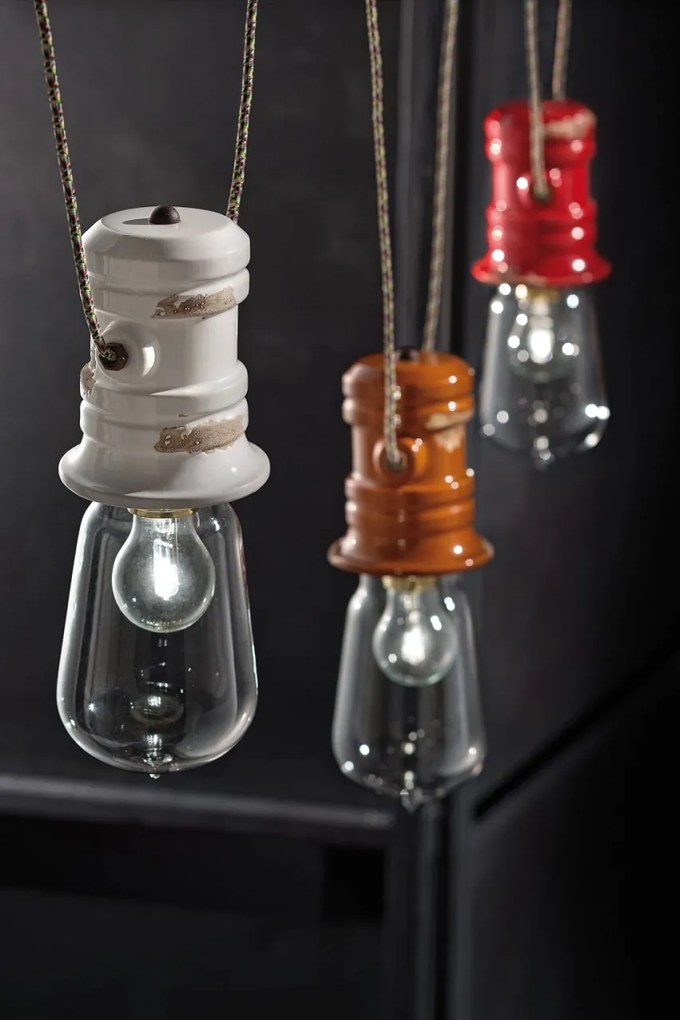 Lustra cu 3 pendule design retro realizata manual din ceramica URBAN