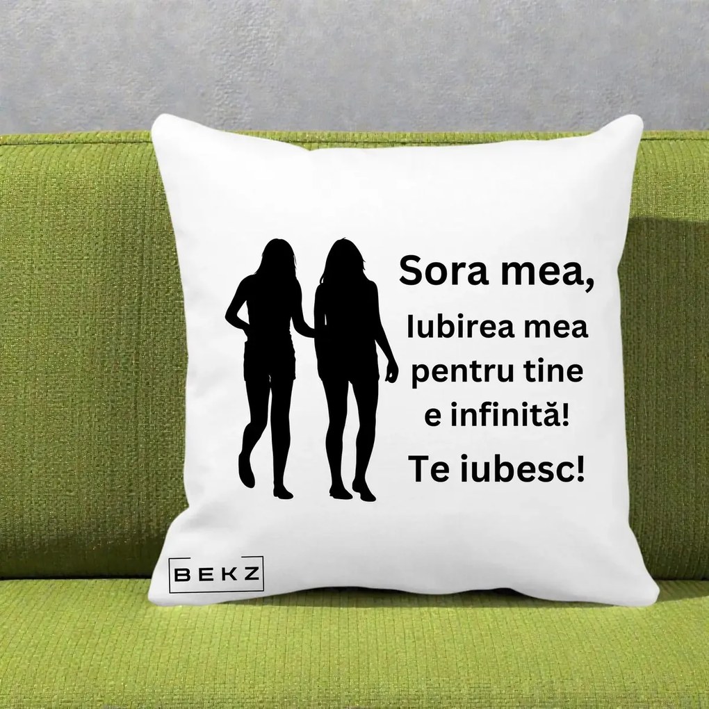 Cadou pentru Sora - Perna Personalizata Sora Mea Te Iubesc Siluete Negre Tinand Maini, 40x40 cm, Alba Mata, Husa Detasabila, Perna Inclusa, BEKZ®