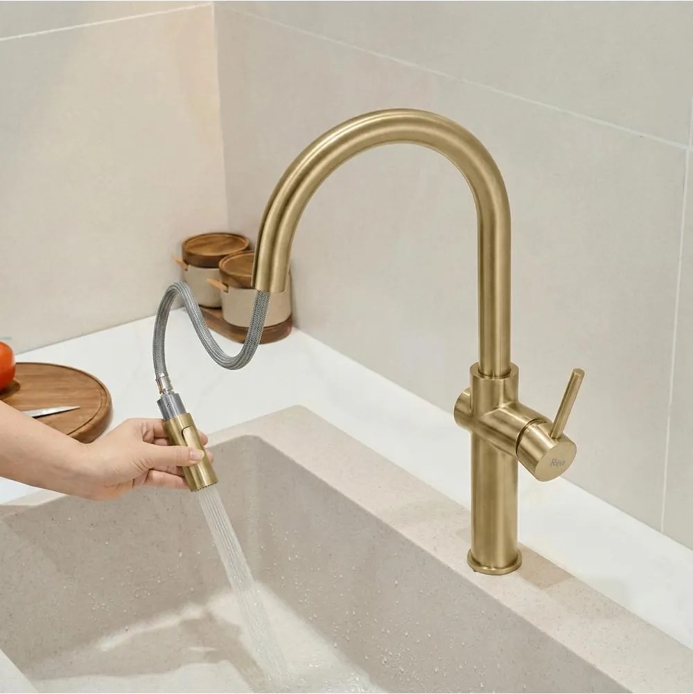 Baterie bucatarie Rea Fresh auriu periat