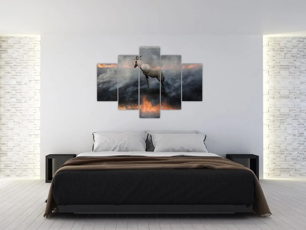 Tablou cu capră de munte în foc (150x105 cm)