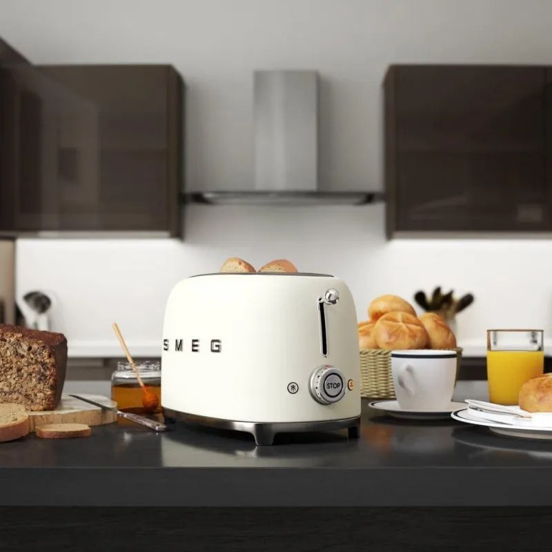 Prajitor de paine SMEG 50's Style TSF01WHMEU, 950 W, 2 felii, 6 trepte, Tava pentru firimituri, Cablu integrat, Otel inoxidabil, Alb mat