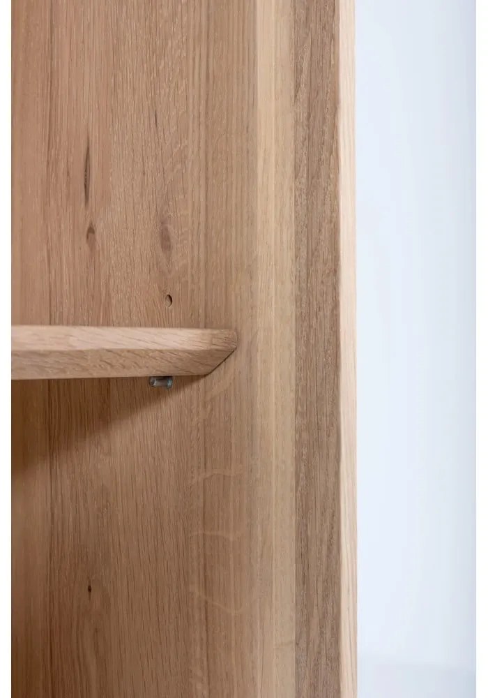 Comodă neagră/în culoare naturală joasă din lemn de stejar 176x100 cm Fina – Gazzda