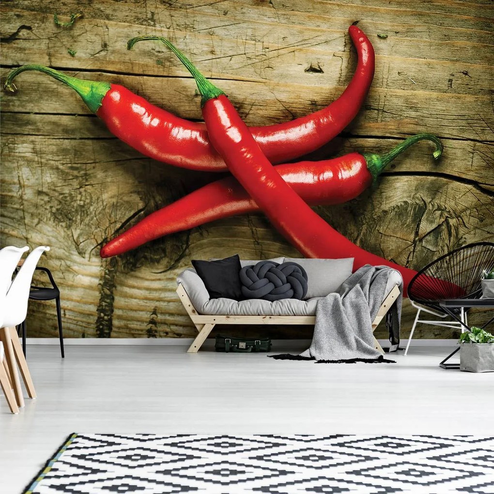 Fototapet - Chili ardei pe scănduri (254x184 cm)